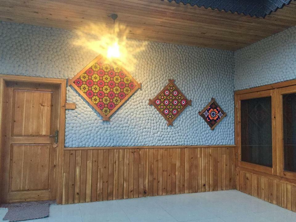 Embassy Villa Suites Karimabad  Eksteriør billede